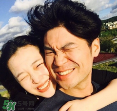 雪莉前男友發(fā)的羊腿照片是什么意思？雪莉腳踏兩只船？