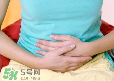 月經(jīng)少而黑什么原因？月經(jīng)少而黑怎么調(diào)理