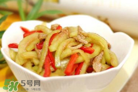 西瓜皮能吃嗎？西瓜皮怎么做好吃