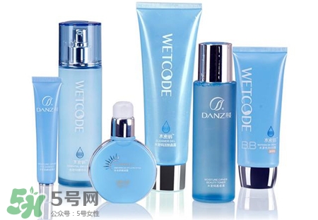 水密碼和相宜本草哪個好?水密碼好還是相宜本草好? 水密碼和相宜本草哪個好?水密碼好還是相宜本草好?