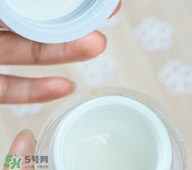 dr.wu達(dá)爾夫玻尿酸面霜怎么樣？dr.wu玻尿酸面霜怎么用？