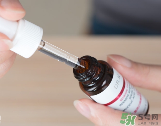 dr.wu達(dá)爾膚杏仁酸18怎么用？dr.wu杏仁酸18使用方法