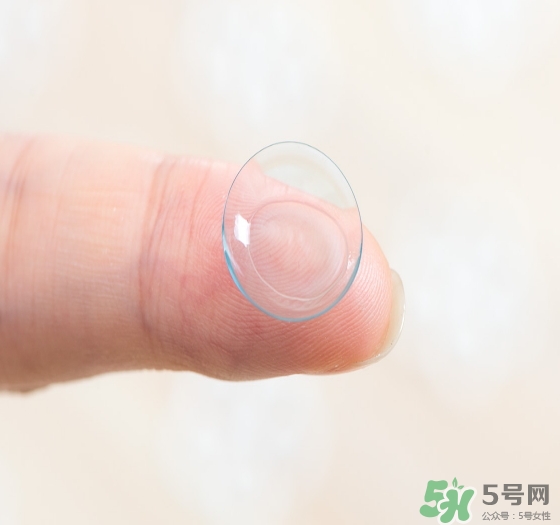 獅王隱形眼鏡輔助液怎么用？獅王隱形眼鏡輔助液使用方法