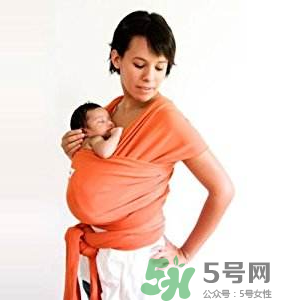 背巾適合多大的寶寶？背巾寶寶多大可以用？