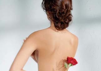 母親節(jié)送什么禮物好愛慕內(nèi)衣？母親節(jié)送什么愛慕內(nèi)衣？