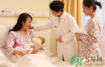 夏天做月子穿什么鞋？夏天做月子如何選擇鞋子？