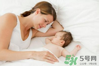 夏天做月子穿什么鞋？夏天做月子如何選擇鞋子？