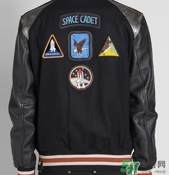 coach nasa棒球外套多少錢？2017coach全新棒球外套多少錢？