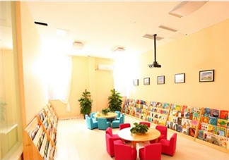 餃子去的幼兒園叫什么？Kids 'R' Kids學(xué)費(fèi)多少？