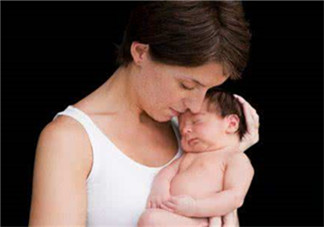 夏季坐月子可以穿絲襪嗎？夏天坐月子要穿襪子嗎？