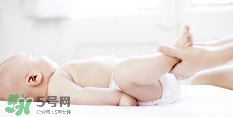 寶寶尿布疹可以擦紅霉素軟膏嗎？紅霉素軟膏對尿布疹有效嗎？