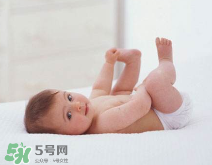 寶寶尿布疹可以擦紅霉素軟膏嗎？紅霉素軟膏對尿布疹有效嗎？