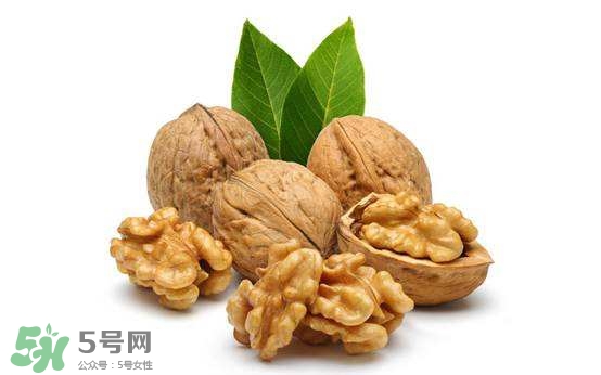 核桃仁怎么保存？核桃仁生吃好還是熟吃好？