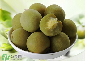 青梅怎么腌制脆青梅？脆青梅的腌制方法