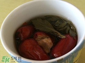 艾葉是什么植物？艾葉和艾草是一回事嗎？