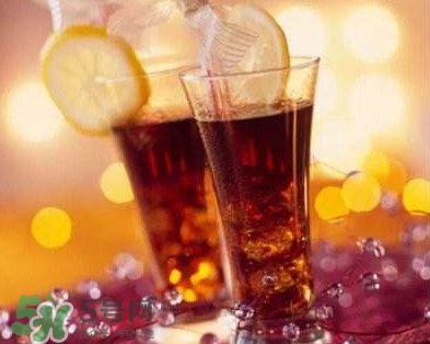 碳酸飲料喝多了會怎么樣？碳酸飲料的危害有哪些