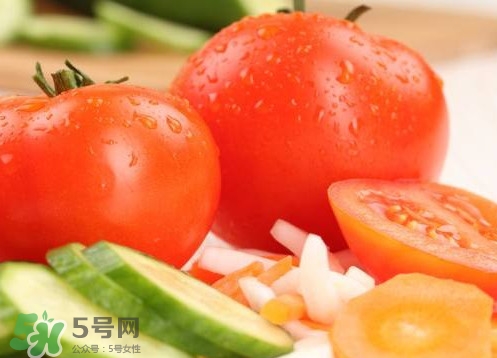 西紅柿能和香蕉一起吃嗎？香蕉可以和西紅柿一起吃嗎