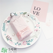 歐舒丹甜蜜櫻花潤膚露好用嗎?歐舒丹櫻花潤膚露怎么樣? 歐舒丹甜蜜櫻花潤膚露好用嗎?歐舒丹櫻花潤膚露怎么樣?