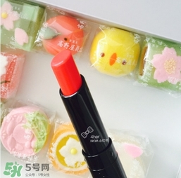 嬌蘭小黑裙003多少錢？嬌蘭小黑裙唇膏003專柜價(jià)格