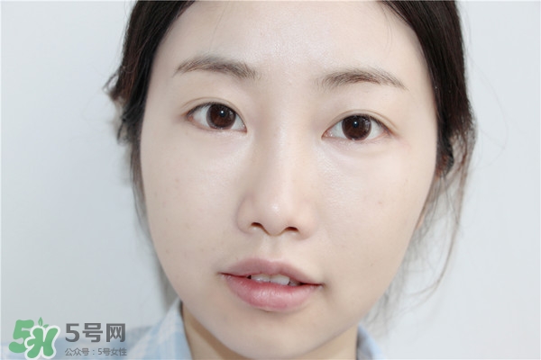 鄰家妹妹妝小清新妝容化妝步驟 清新妝容的畫法 鄰家妹妹妝小清新妝容化妝步驟 清新妝容的畫法