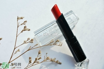 嬌蘭小黑裙唇膏孕婦可以用嗎懷孕可以用嬌蘭小黑裙唇膏嗎 嬌蘭小黑裙唇膏孕婦可以用嗎懷孕可以用嬌蘭小黑裙唇膏嗎