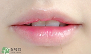 鄰家妹妹妝小清新妝容化妝步驟 清新妝容的畫法 鄰家妹妹妝小清新妝容化妝步驟 清新妝容的畫法