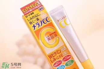 網(wǎng)紅推薦的護(hù)膚品靠譜嗎？跟風(fēng)買網(wǎng)紅護(hù)膚品卻沒效果