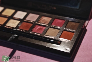 anastasia眼影多少錢？anastasia眼影試色專柜價格