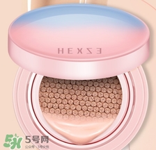 用了氣墊bb還要用粉餅嗎？氣墊bb和粉餅的區(qū)別