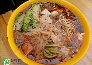 麻辣燙和冒菜有啥區(qū)別？麻辣燙和冒菜哪個(gè)好吃？