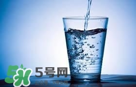 30天不喝飲料，妹子的對比照令人震驚 喝白開水的好處