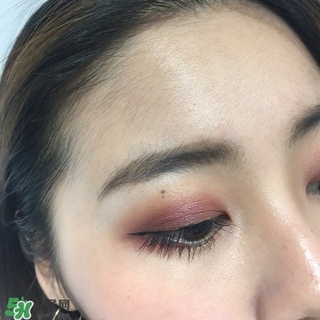 anastasia眼影怎么畫？anastasia眼影盤畫法