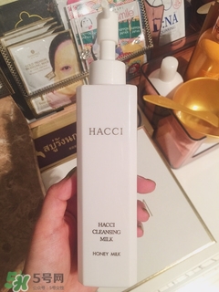 卸妝巾哪個(gè)牌子好 卸妝巾什么牌子好用 卸妝巾哪個(gè)牌子好 卸妝巾什么牌子好用