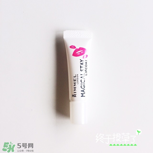 rimmel口紅雨衣英版日版哪個(gè)好？rimmel口紅雨衣英版日版區(qū)別