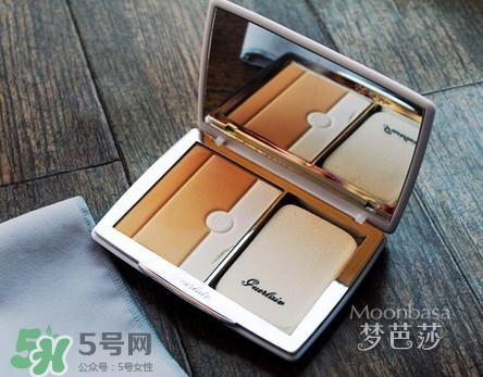 嬌蘭和迪奧粉餅?zāi)膫€(gè)好？嬌蘭和dior迪奧粉餅對(duì)比