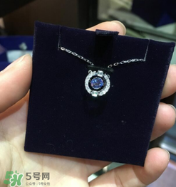 施華洛世奇跳動(dòng)的心項(xiàng)鏈多少錢(qián)？施華洛世奇跳動(dòng)的心專(zhuān)柜價(jià)格
