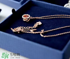 施華洛世奇跳動的心是什么材質(zhì)？跳動的心項鏈是銀的嗎？