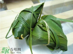 包粽子用什么糯米？包粽子的糯米要泡多久？