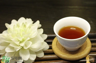 普洱茶減肥生茶好還是熟茶好？生茶和熟茶哪個減肥效果好？