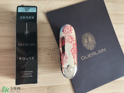 嬌蘭和ysl圣羅蘭哪個好？嬌蘭和圣羅蘭口紅哪個好用