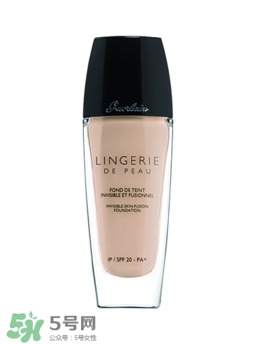 嬌蘭和迪奧粉底液哪個(gè)好？嬌蘭和迪奧粉底液對(duì)比