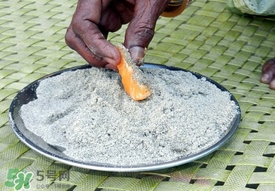 女子30年吃1噸土 異食癖是缺什么？