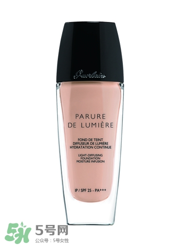 嬌蘭和迪奧粉底液哪個(gè)好？嬌蘭和迪奧粉底液對(duì)比