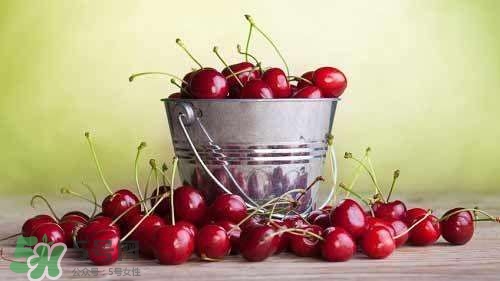 櫻桃汁怎么洗掉？衣服上的櫻桃汁怎么洗？