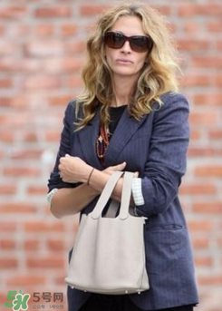 hermes菜籃子包怎么搭配？愛馬仕菜籃子包街拍上身圖