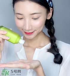 百雀羚三生花爽膚水怎么樣？百雀羚三生花爽膚水多少錢？