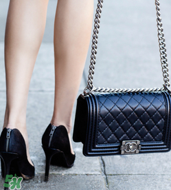 chanel leboy包包正品多少錢(qián)？香奈兒leboy專(zhuān)柜價(jià)格