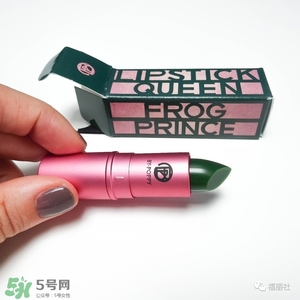 lipstick queen青蛙王子口紅試色 lipstick queen綠色口紅試色圖 lipstick queen青蛙王子口紅試色 lipstick queen綠色口紅試色圖