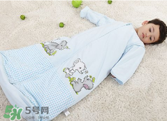 嬰兒睡袋分腿的好還是不分腿的好？嬰兒睡袋分腿的區(qū)別