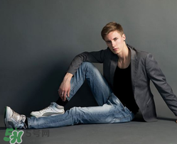 牛仔褲破了能補(bǔ)嗎？牛仔褲破了怎么補(bǔ)好看圖解